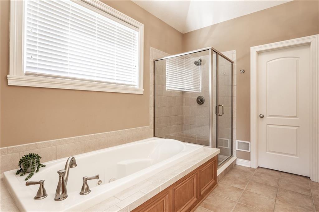 7725 Spring Ridge Drive Indianapolis, IN 46278 - Photo 26 of 42 Gallery Image 26