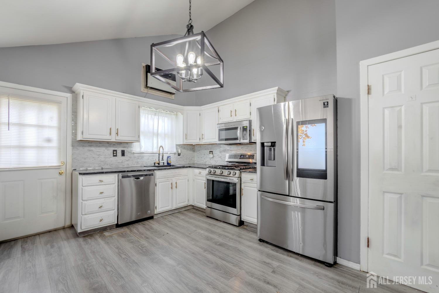 1314 Ute Road North Brunswick, NJ 08902 - Photo 11 of 42 Gallery Image 11
