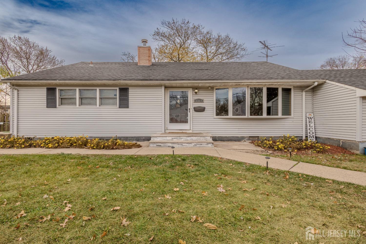 1314 Ute Road North Brunswick, NJ 08902 - Photo 4 of 42 Gallery Image 4