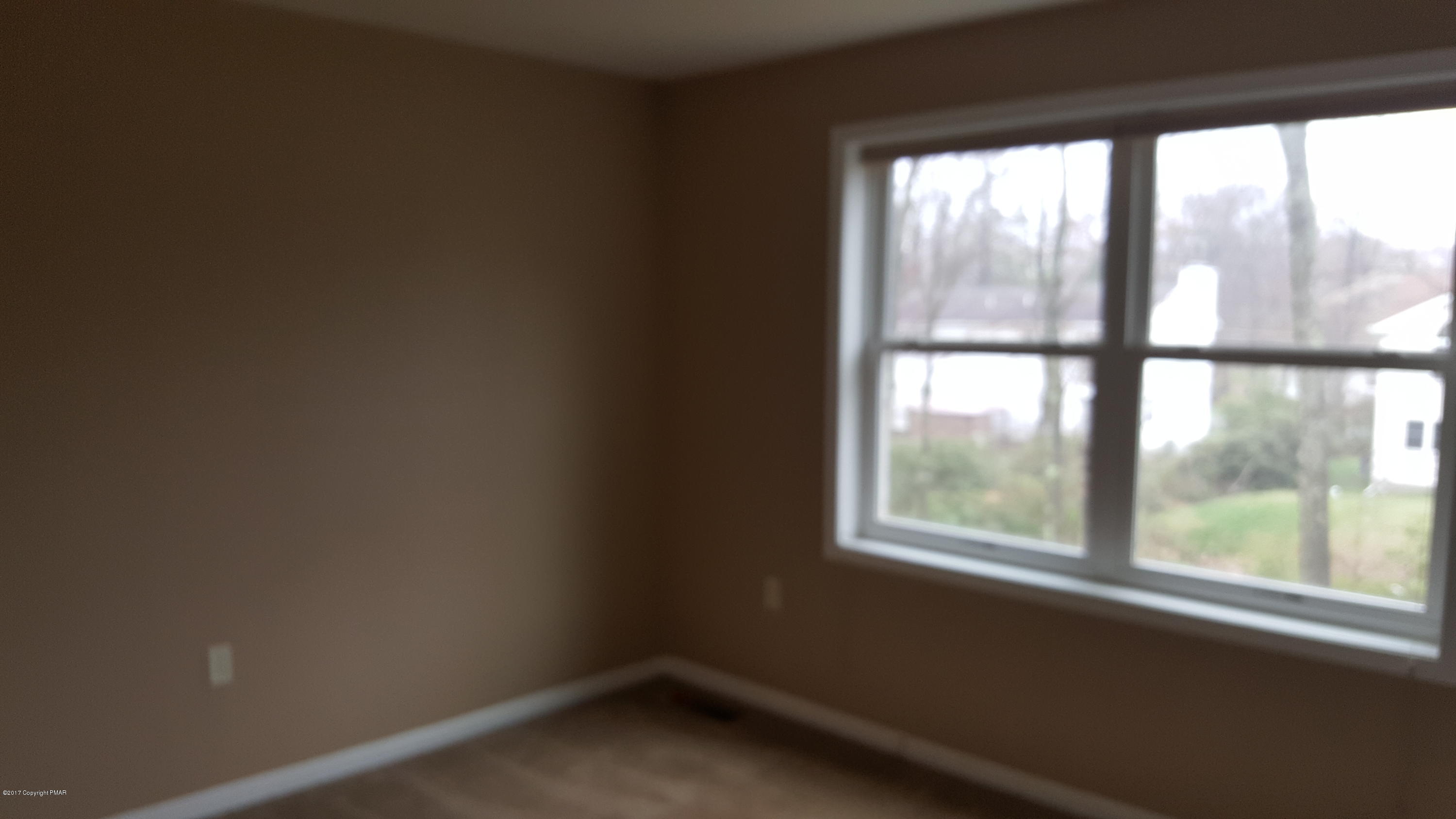 294 Coach Road Tobyhanna, PA 18466 - Photo 16 of 22 20170426_125857