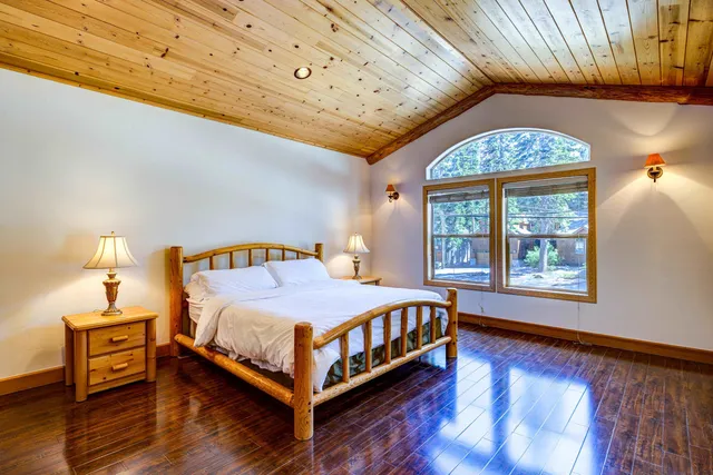 $1,650,000 | 13585 Northwoods Boulevard, Truckee, CA 96161