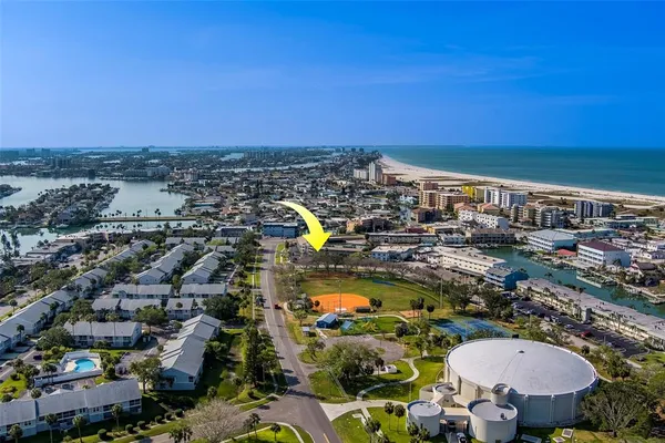 $3,500 | 11650 Capri Circle South, Unit 105, Treasure Island, FL 33706