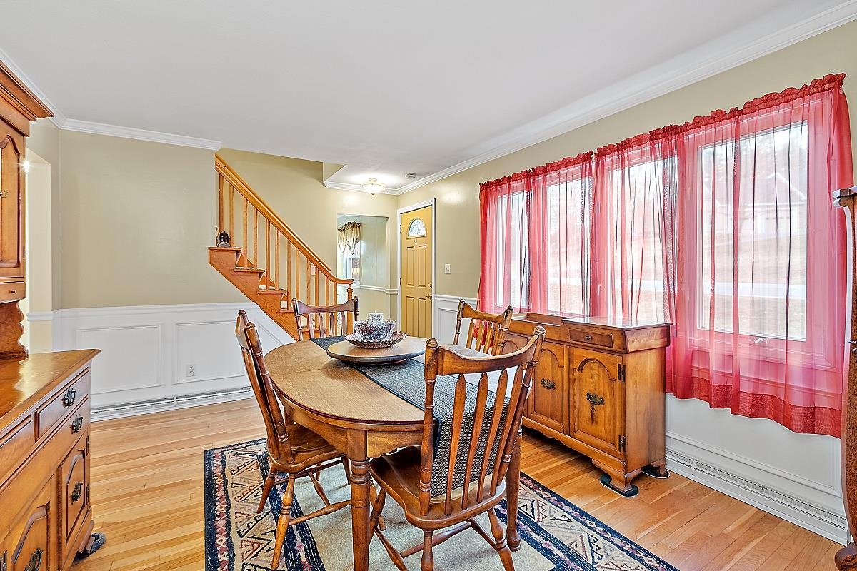 63 Tallant Road Pelham, NH 03076 - Photo 22 of 40