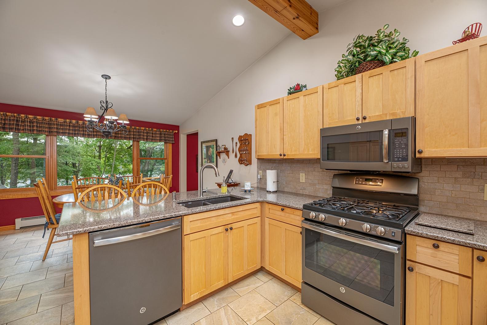 11185 Scott Road Woodruff, WI 54568 - Photo 9 of 48 Gallery Image 9