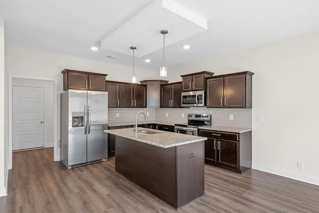 $2,000 | 506 Bloomington Trace, Clarksville, TN 37042