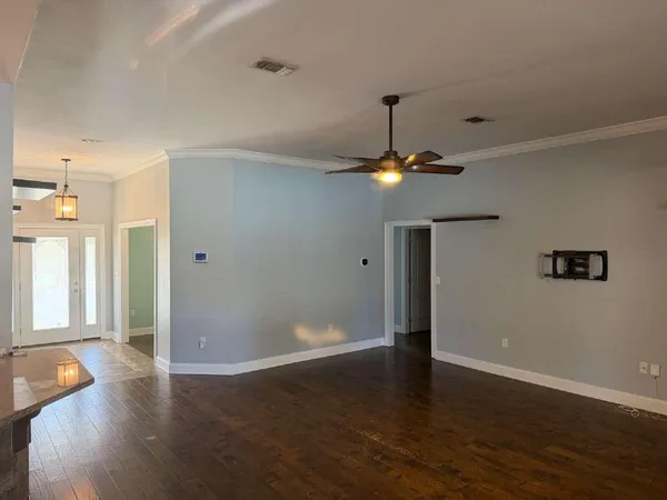 $2,900 | 3467 Sparco Drive, Crestview, FL 32539