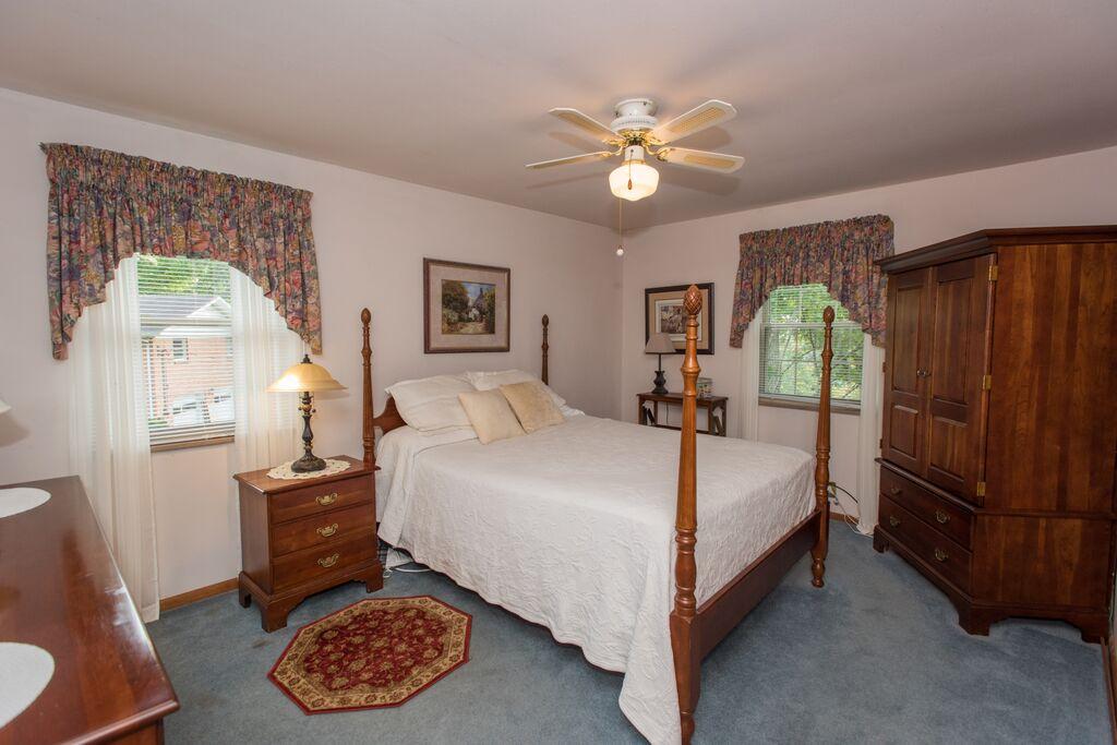 4605 Crestfield Road Knoxville, TN 37921 - Photo 12 of 28 MASTER BEDROOM