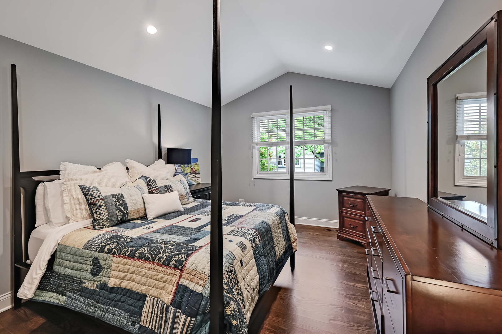 122 Northgate Place Burr Ridge, IL 60527 - Photo 25 of 40 Gallery Image 25
