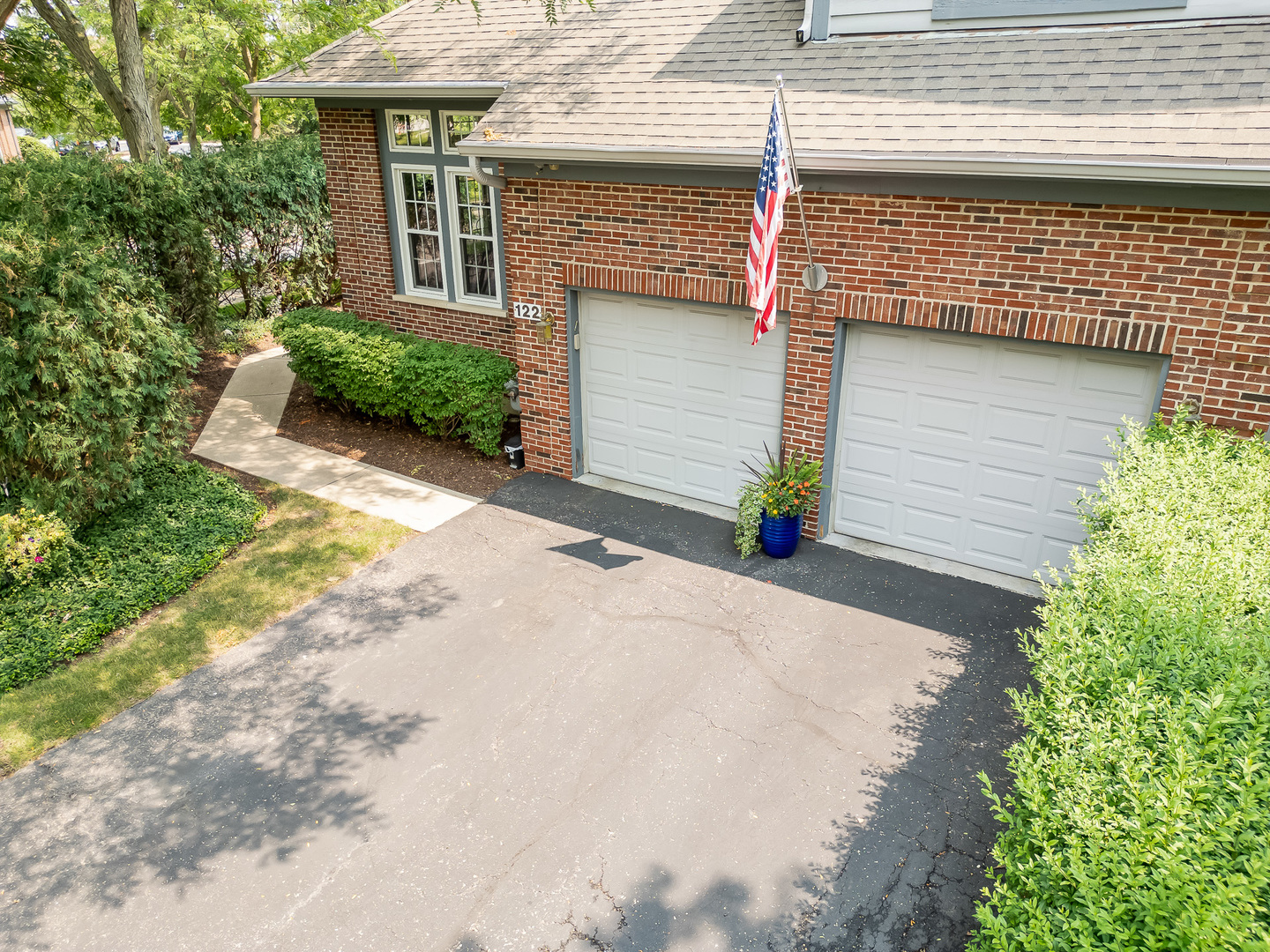 122 Northgate Place Burr Ridge, IL 60527 - Photo 37 of 40 Gallery Image 37