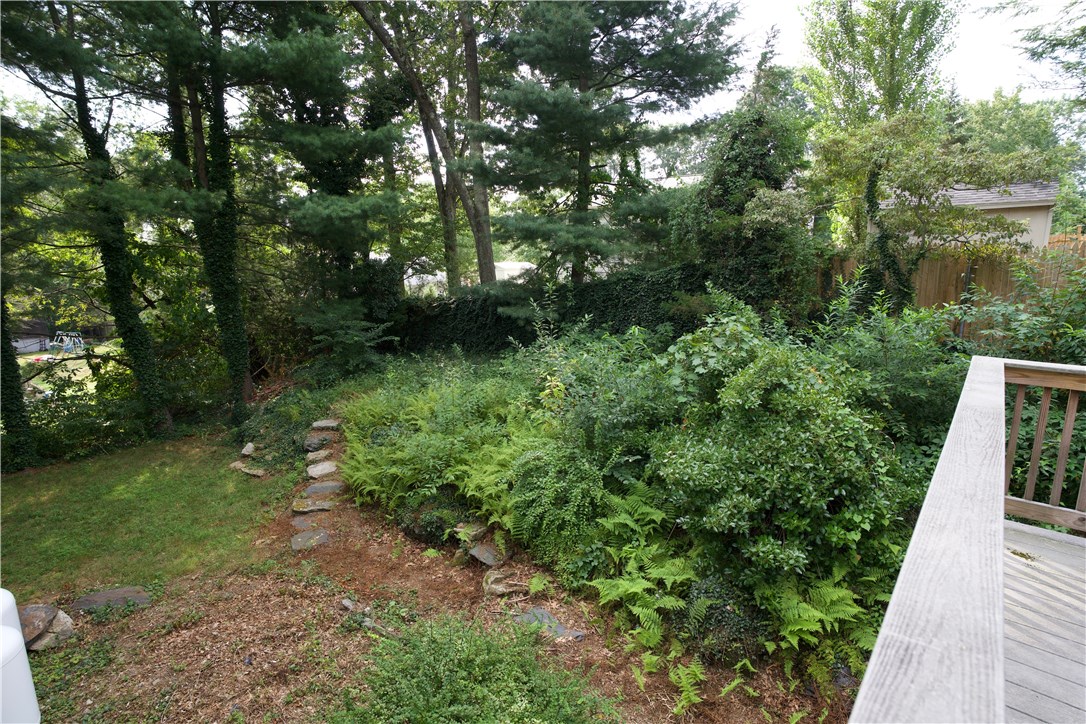 216 Cumberland Road Warwick, RI 02886 - Photo 16 of 17