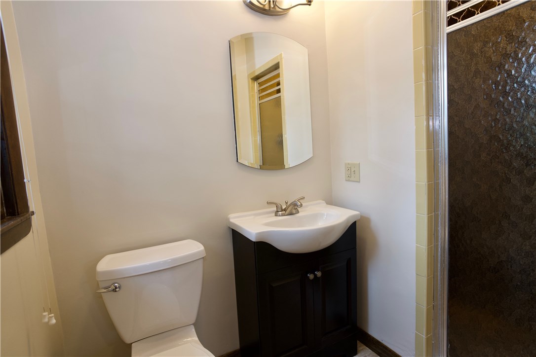 216 Cumberland Road Warwick, RI 02886 - Photo 10 of 17
