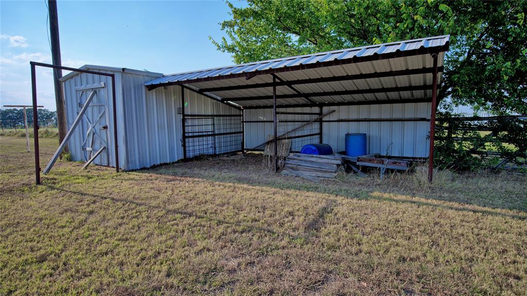1740 Oakshores Road Nocona, TX 76255 - Photo 23 of 38 a view of a small space