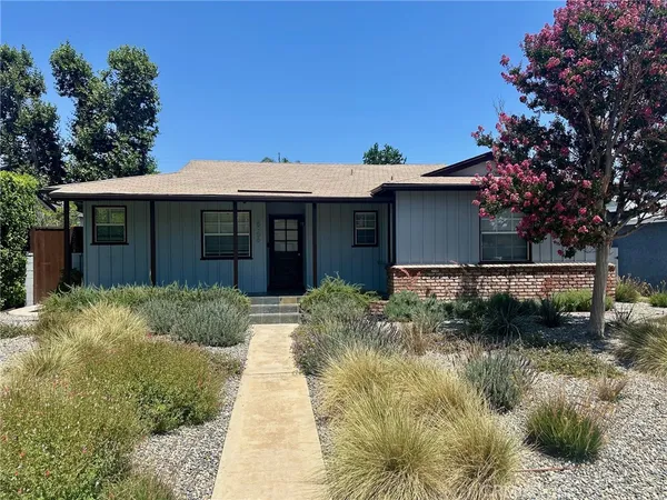 $1,249,000 | 8956 Swinton Avenue, Los Angeles, CA 91343