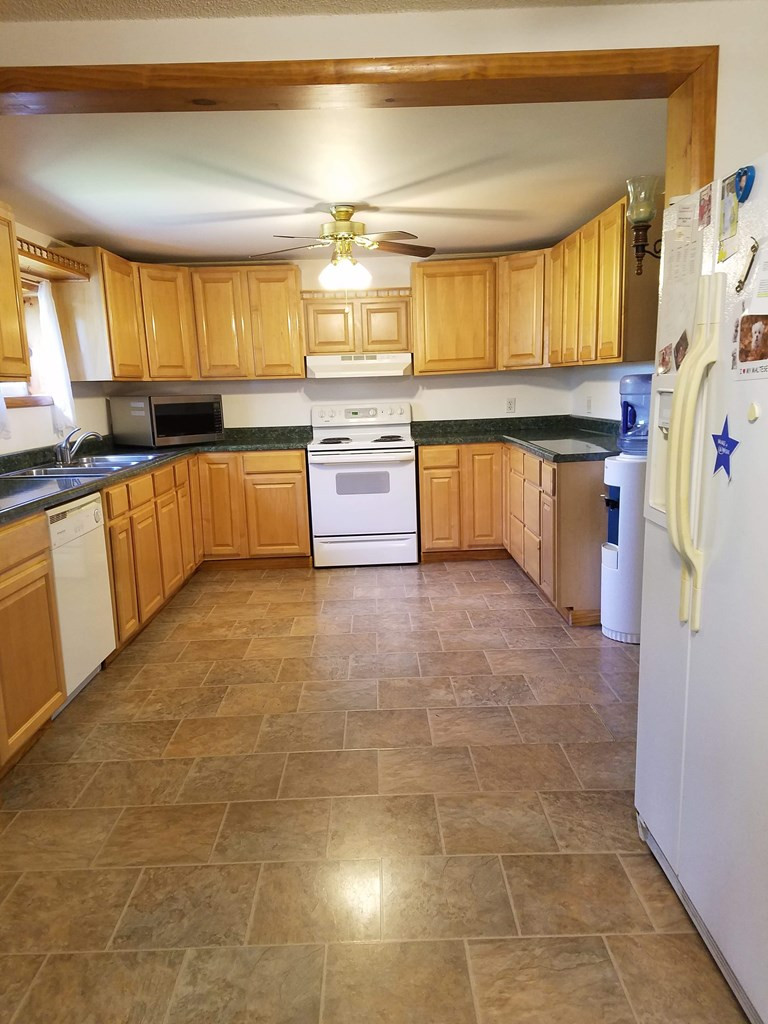 23 Clark Road Champlain, NY 12919 - Photo 5 of 36 Gallery Image 5