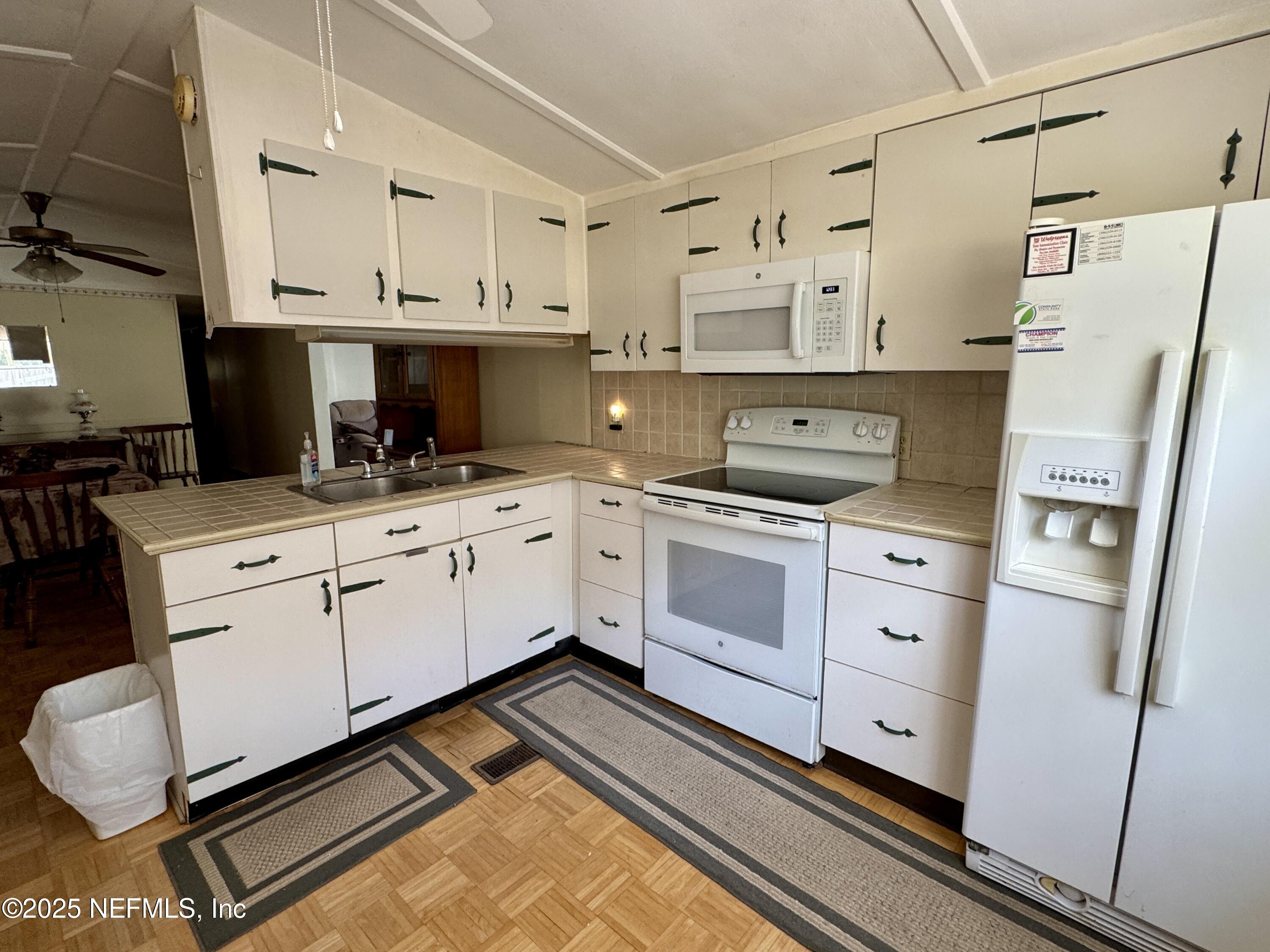 106 Helen Avenue Interlachen, FL 32148 - Photo 15 of 43 106 Helen Ave, Interlachen, FL