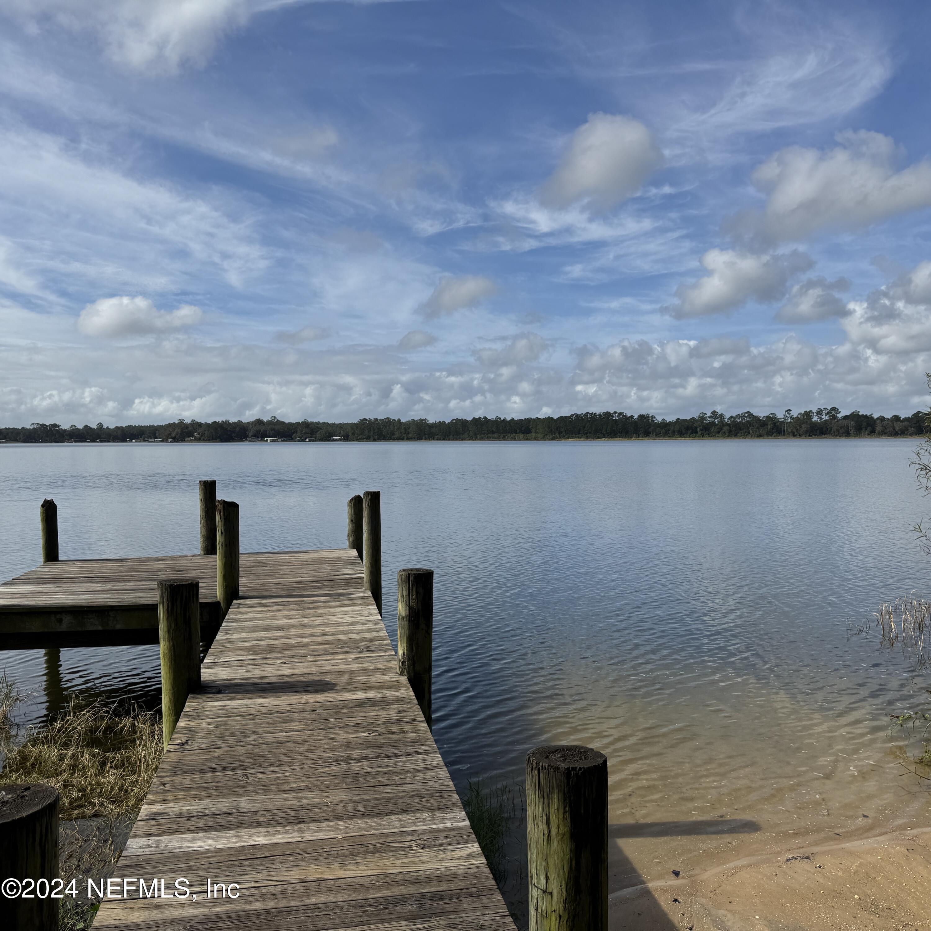 106 Helen Avenue Interlachen, FL 32148 - Photo 31 of 43 Lake Grandin Dock