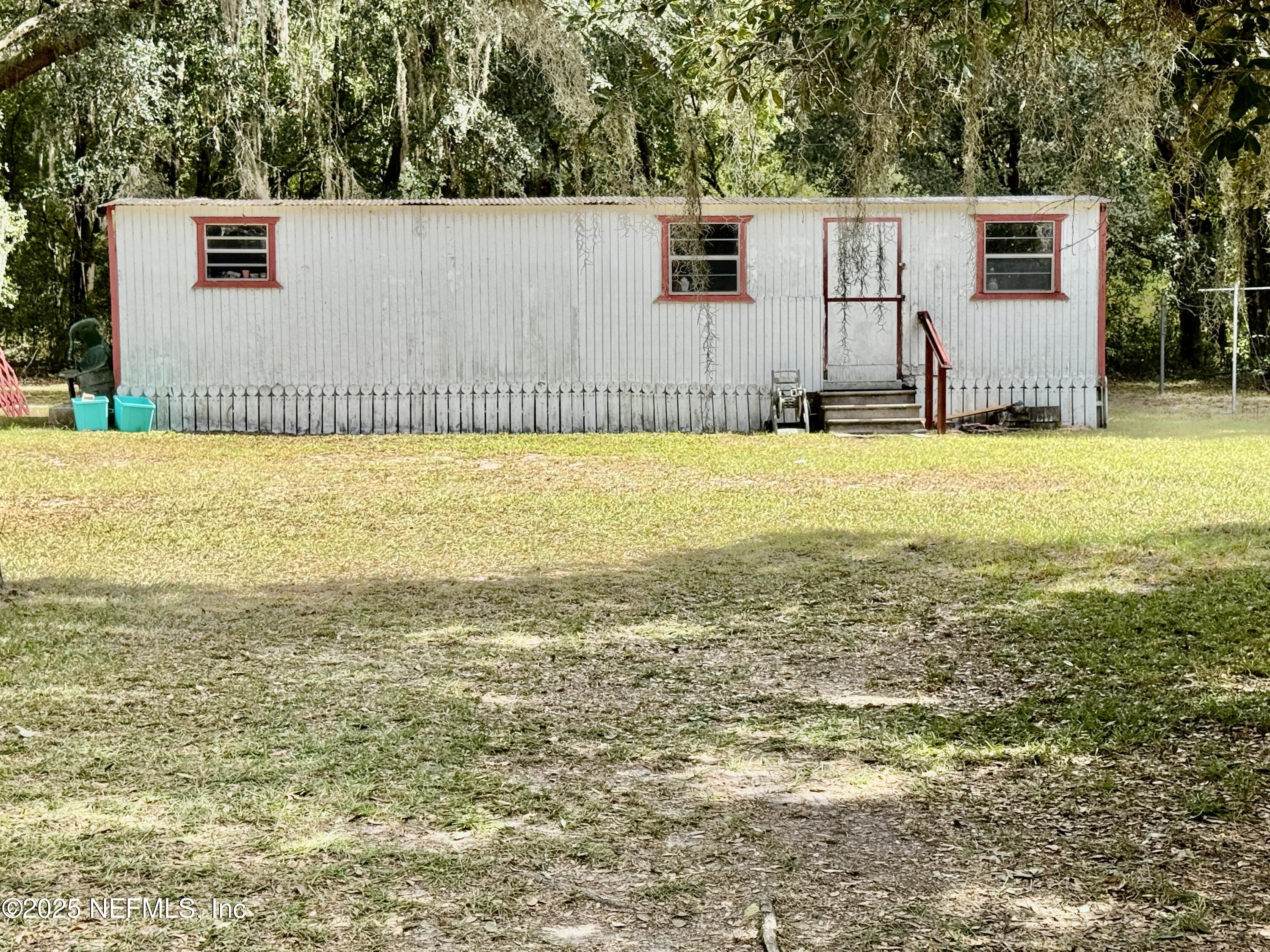 106 Helen Avenue Interlachen, FL 32148 - Photo 38 of 43 106 Helen Ave, Interlachen, FL