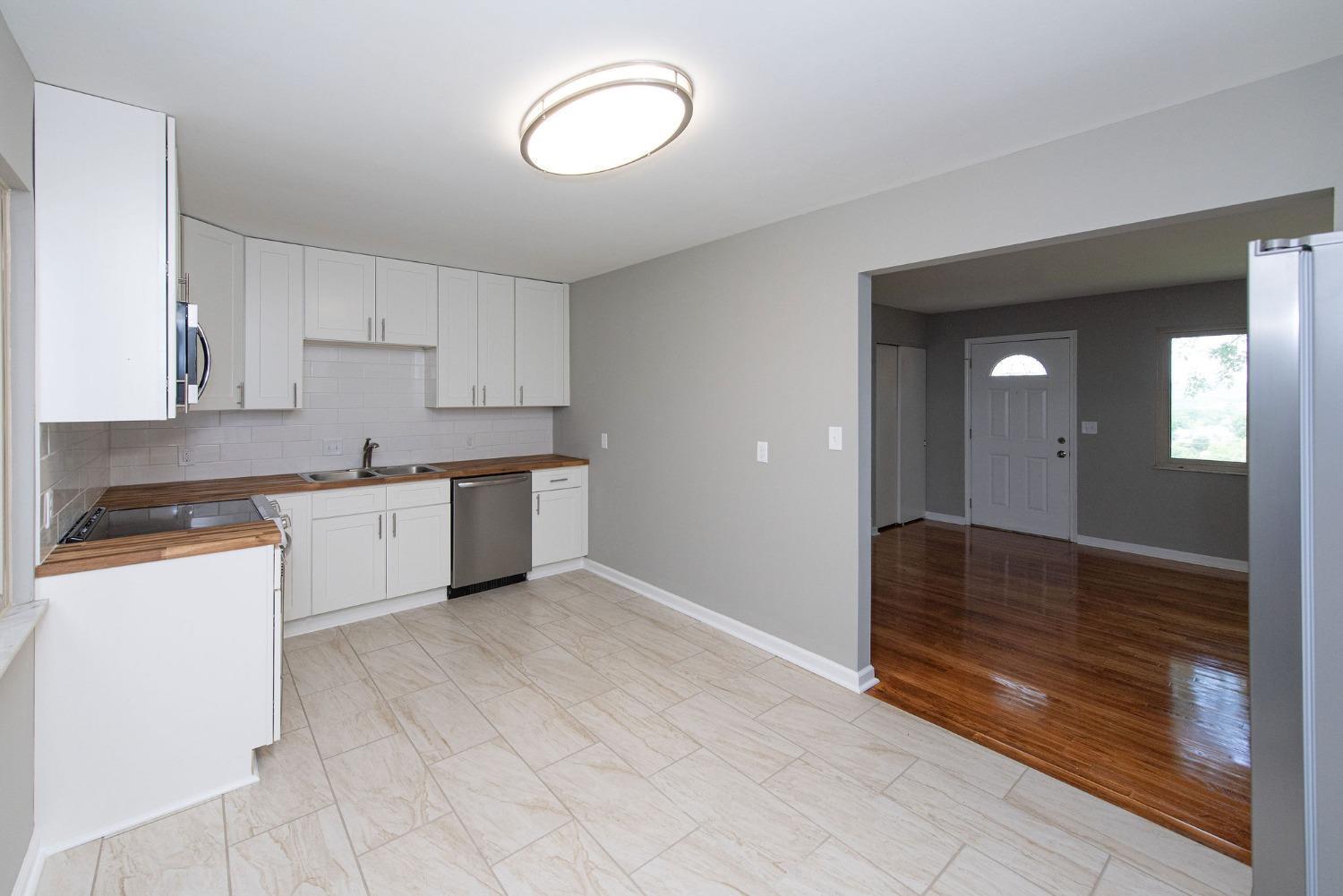 1306 4th Street Reading, OH 45215 - Photo 13 of 35