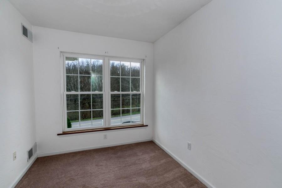 1257-1259 Grindstone Road Grindstone, PA 15442 - Photo 12 of 19 Gallery Image 12