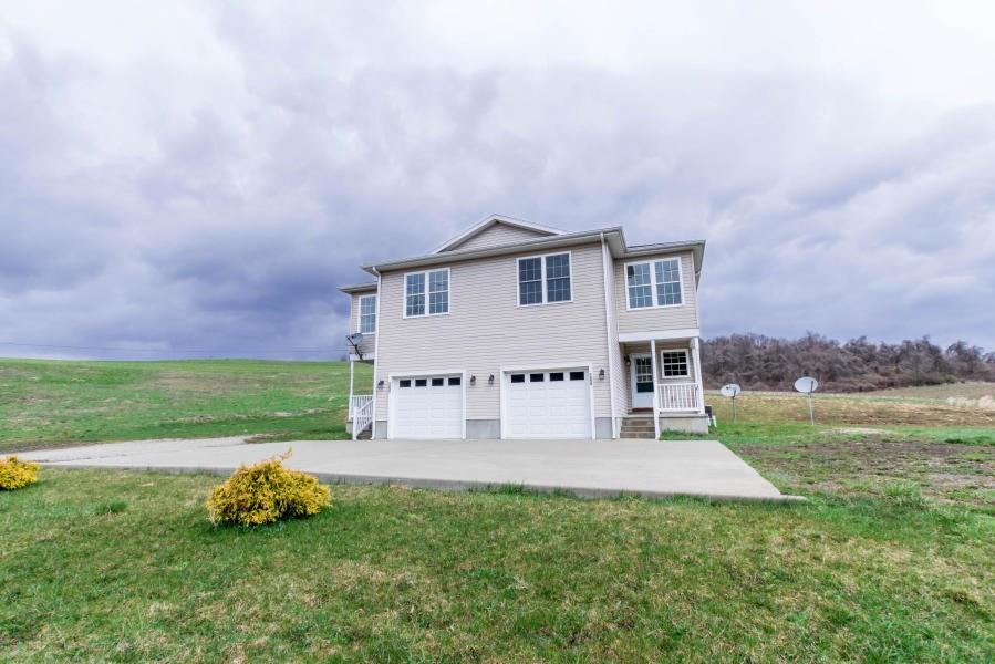 1257-1259 Grindstone Road Grindstone, PA 15442 - Photo 17 of 19 Gallery Image 17