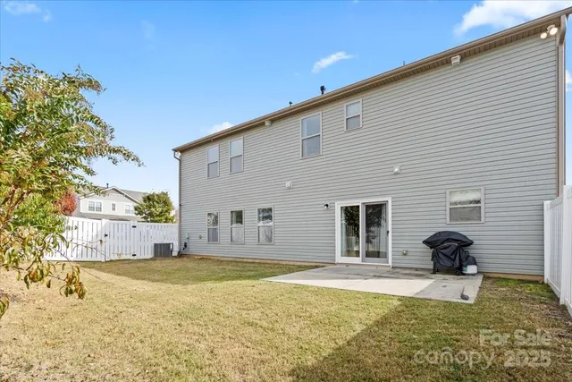 $525,000 | 14706 Metaghan Court, Charlotte, NC 28278