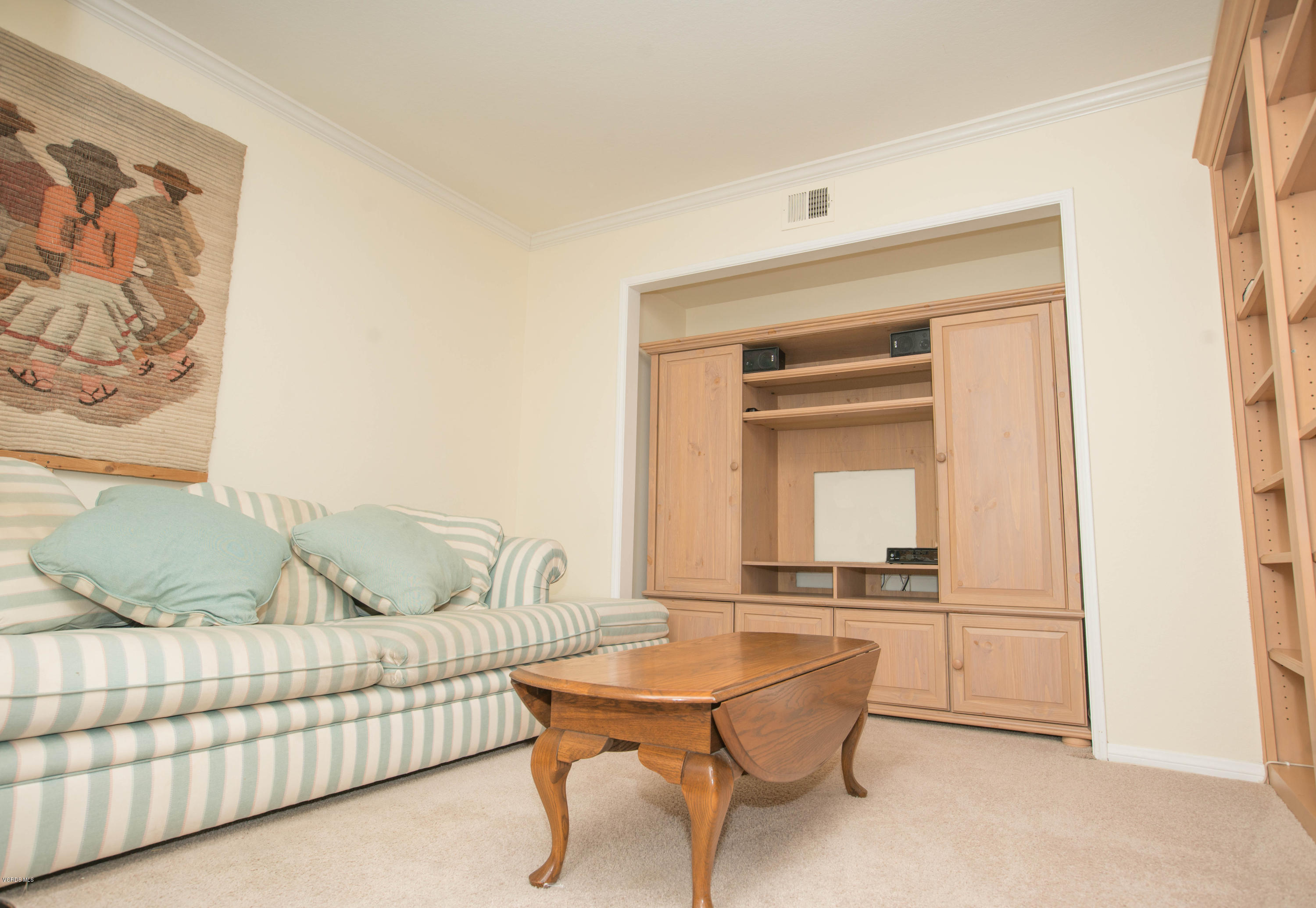 2253 Bermuda Dunes Place Oxnard, CA 93036 - Photo 11 of 29 photospp