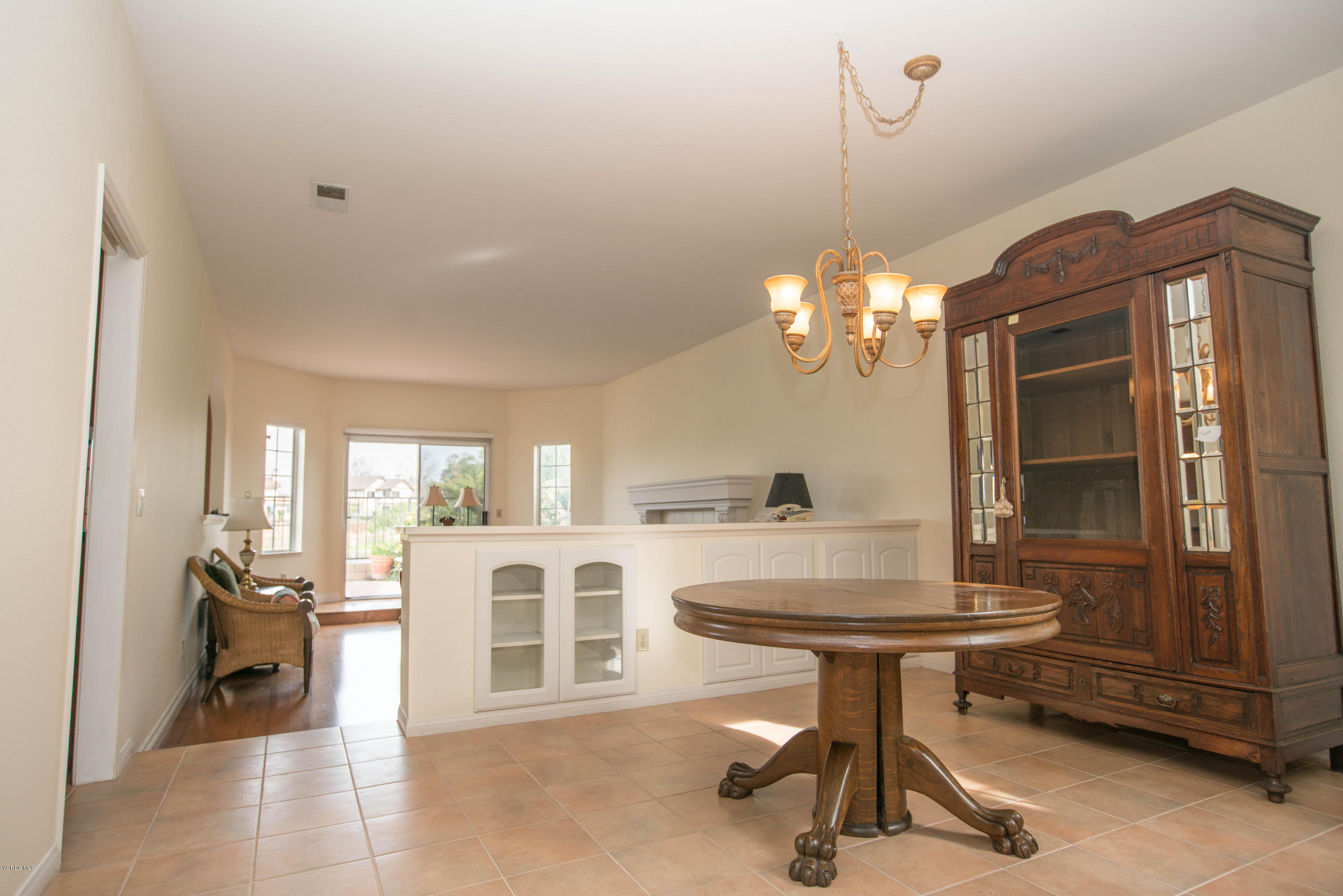 2253 Bermuda Dunes Place Oxnard, CA 93036 - Photo 7 of 29 photoshp