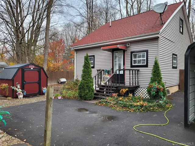 $199,999 | 318 Maple Street, Kerhonkson, NY 12446