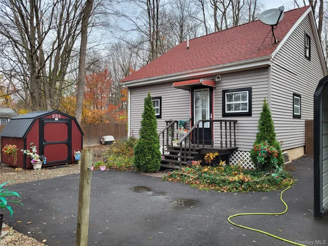 $199,999 | 318 Maple Street, Kerhonkson, NY 12446