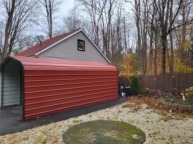 $199,999 | 318 Maple Street, Kerhonkson, NY 12446