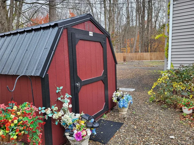 $199,999 | 318 Maple Street, Kerhonkson, NY 12446