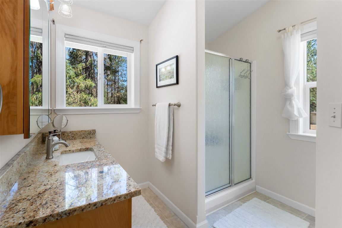 6800 Scarface Road Gazelle, CA 96034 - Photo 12 of 50 Gallery Image 12