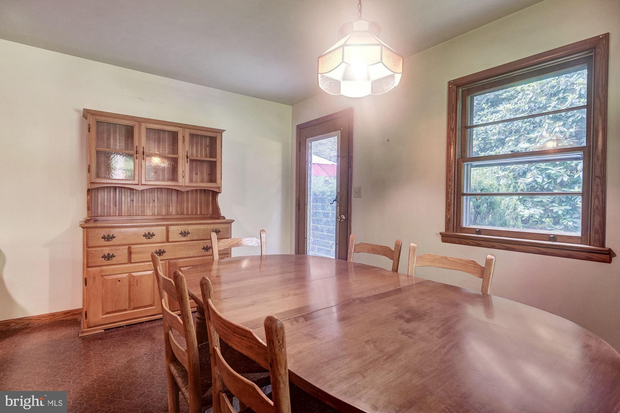 7513 Ridge Road Frederick, MD 21702 - Photo 13 of 35 Dining Room