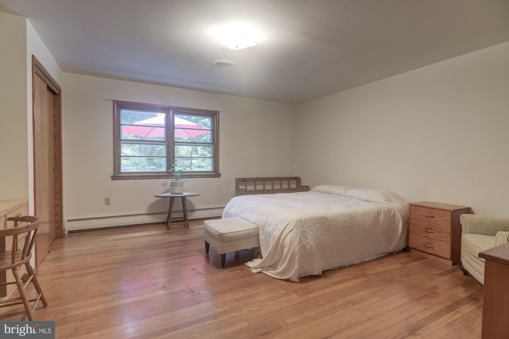 7513 Ridge Road Frederick, MD 21702 - Photo 17 of 35 Primary Bedroom