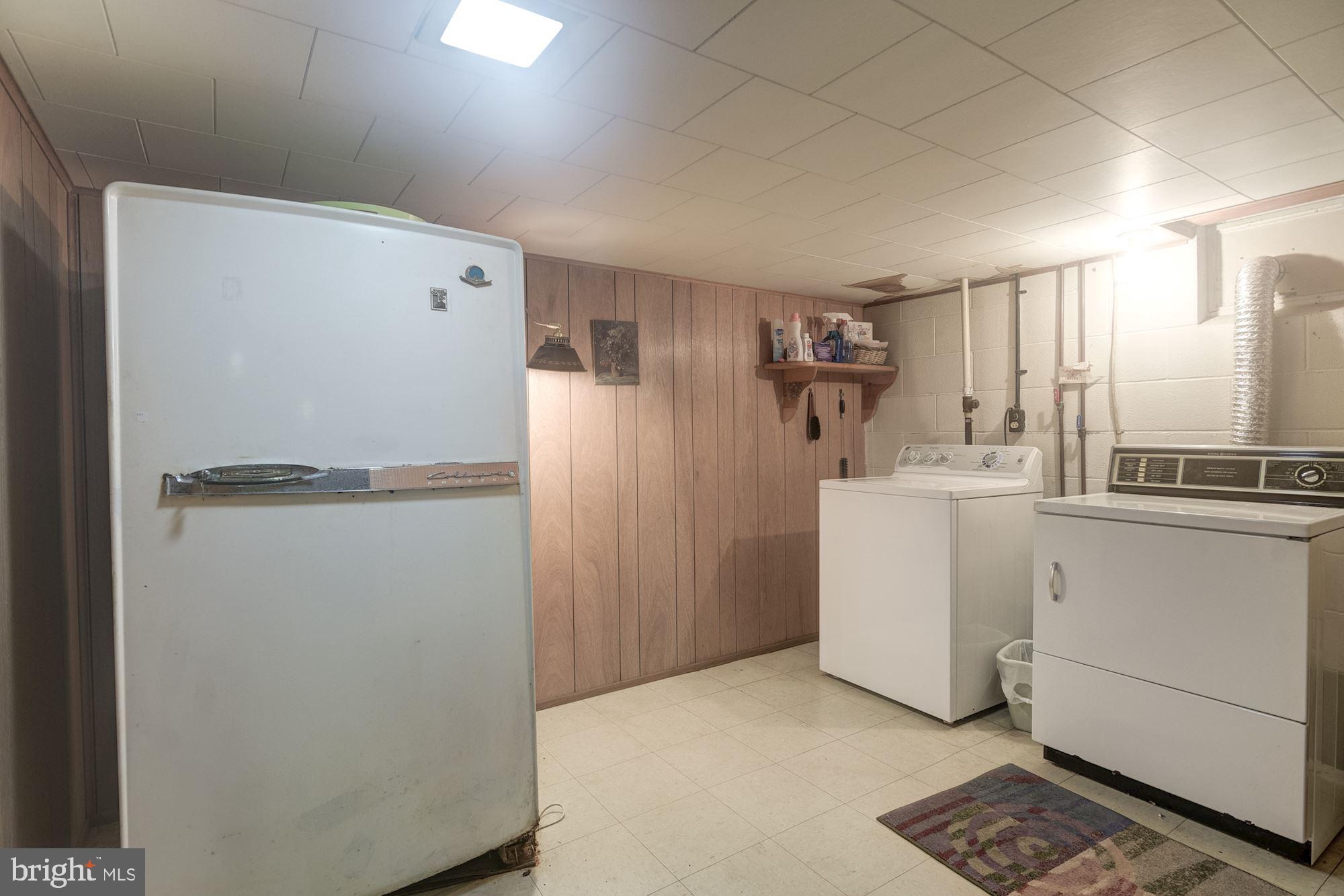 7513 Ridge Road Frederick, MD 21702 - Photo 27 of 35 Laundry Room