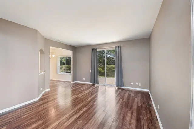 $295,000 | 780 Mesa Drive, Unit 780, Elgin, IL 60123