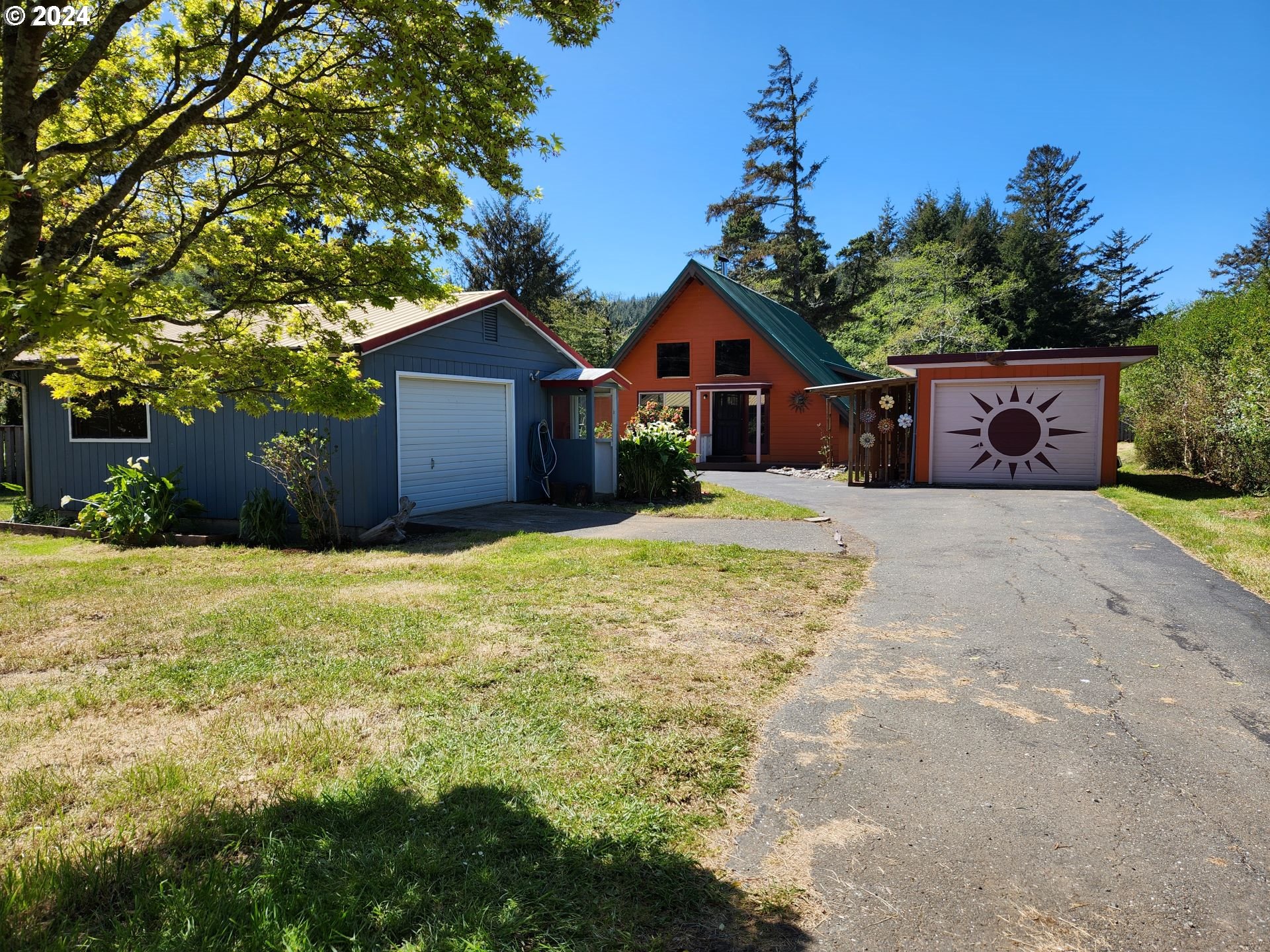 28230 Mateer Road Gold Beach, OR 97444 - Photo 1 of 40
