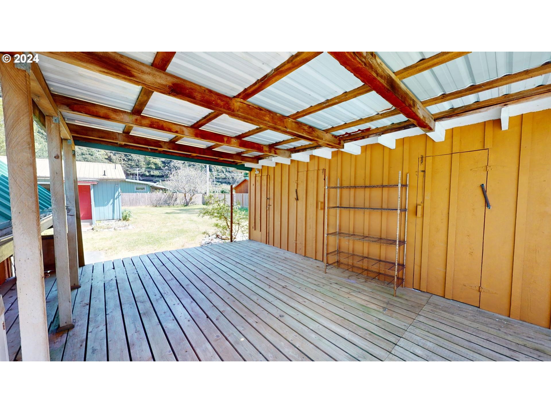 28230 Mateer Road Gold Beach, OR 97444 - Photo 27 of 40 Deck