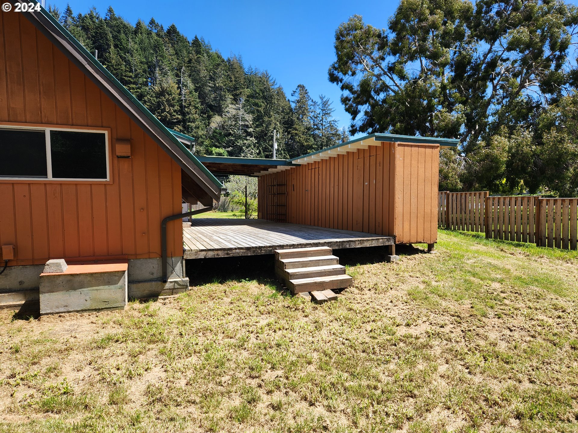 28230 Mateer Road Gold Beach, OR 97444 - Photo 39 of 40 Yard