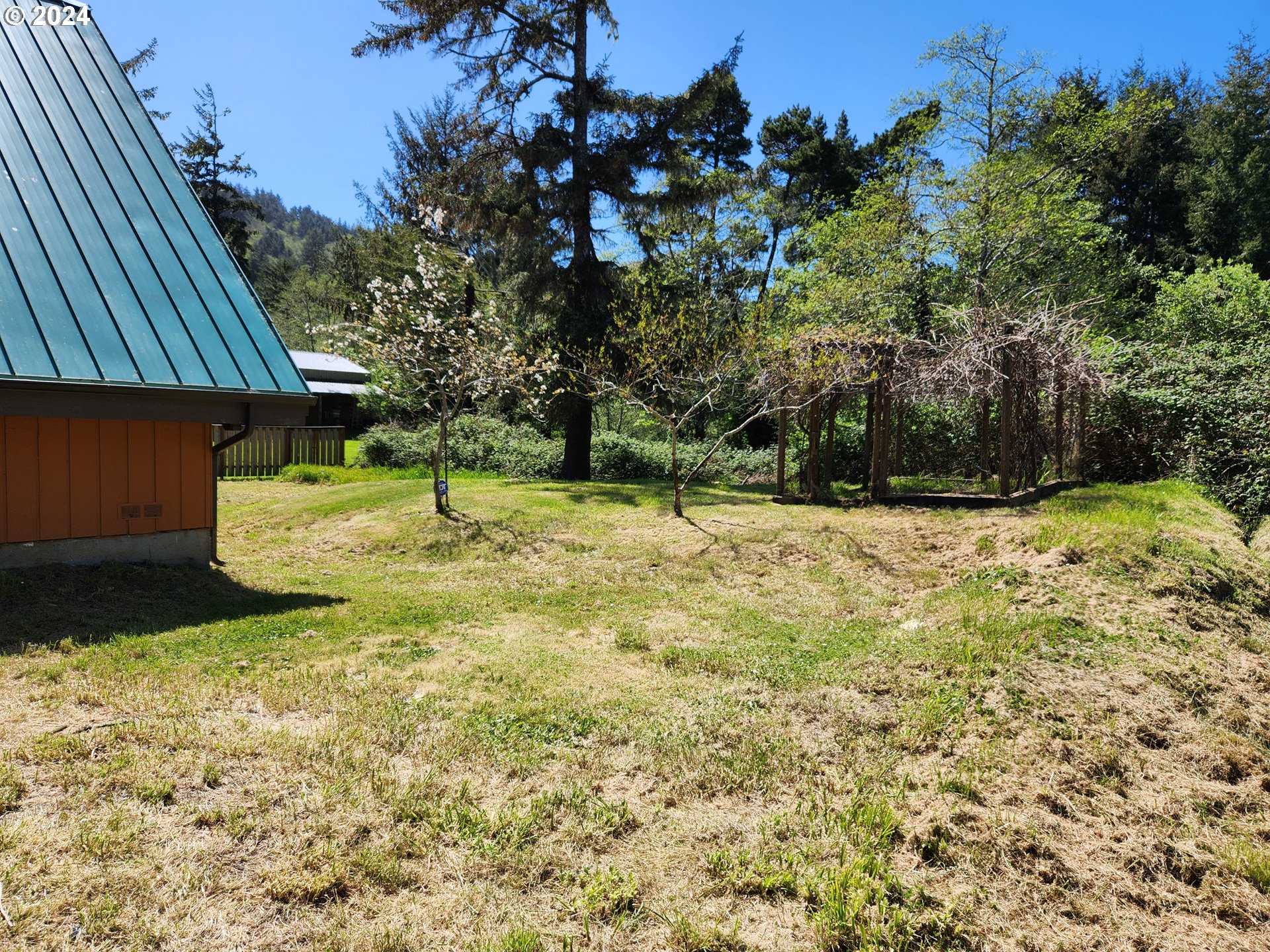 28230 Mateer Road Gold Beach, OR 97444 - Photo 40 of 40 Yard