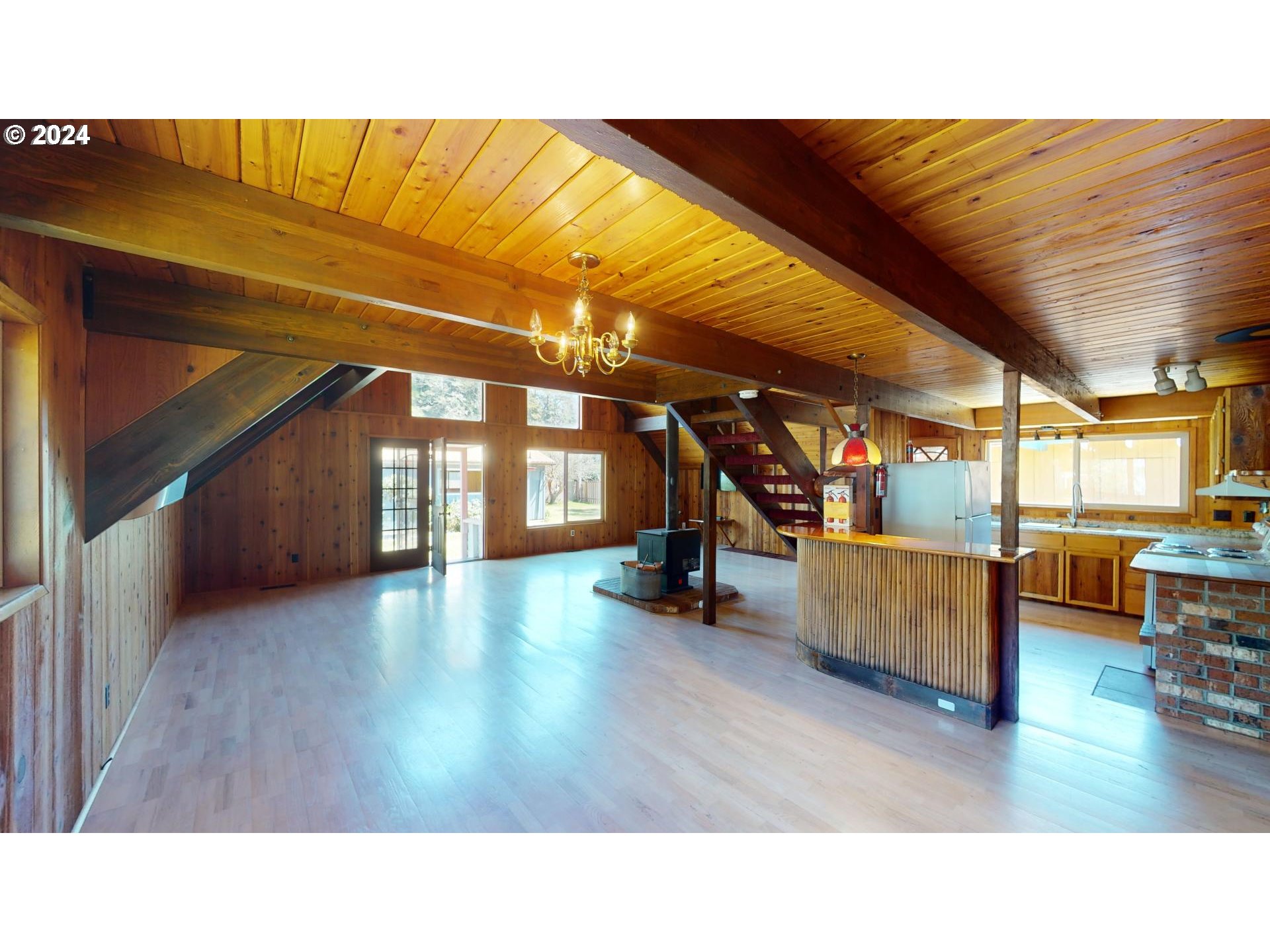 28230 Mateer Road Gold Beach, OR 97444 - Photo 10 of 40 Dining Room