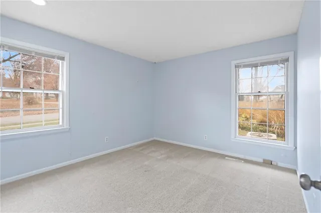 $350,000 | 10236 Edelweiss Circle, Shawnee, KS 66203