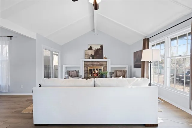 $350,000 | 10236 Edelweiss Circle, Shawnee, KS 66203