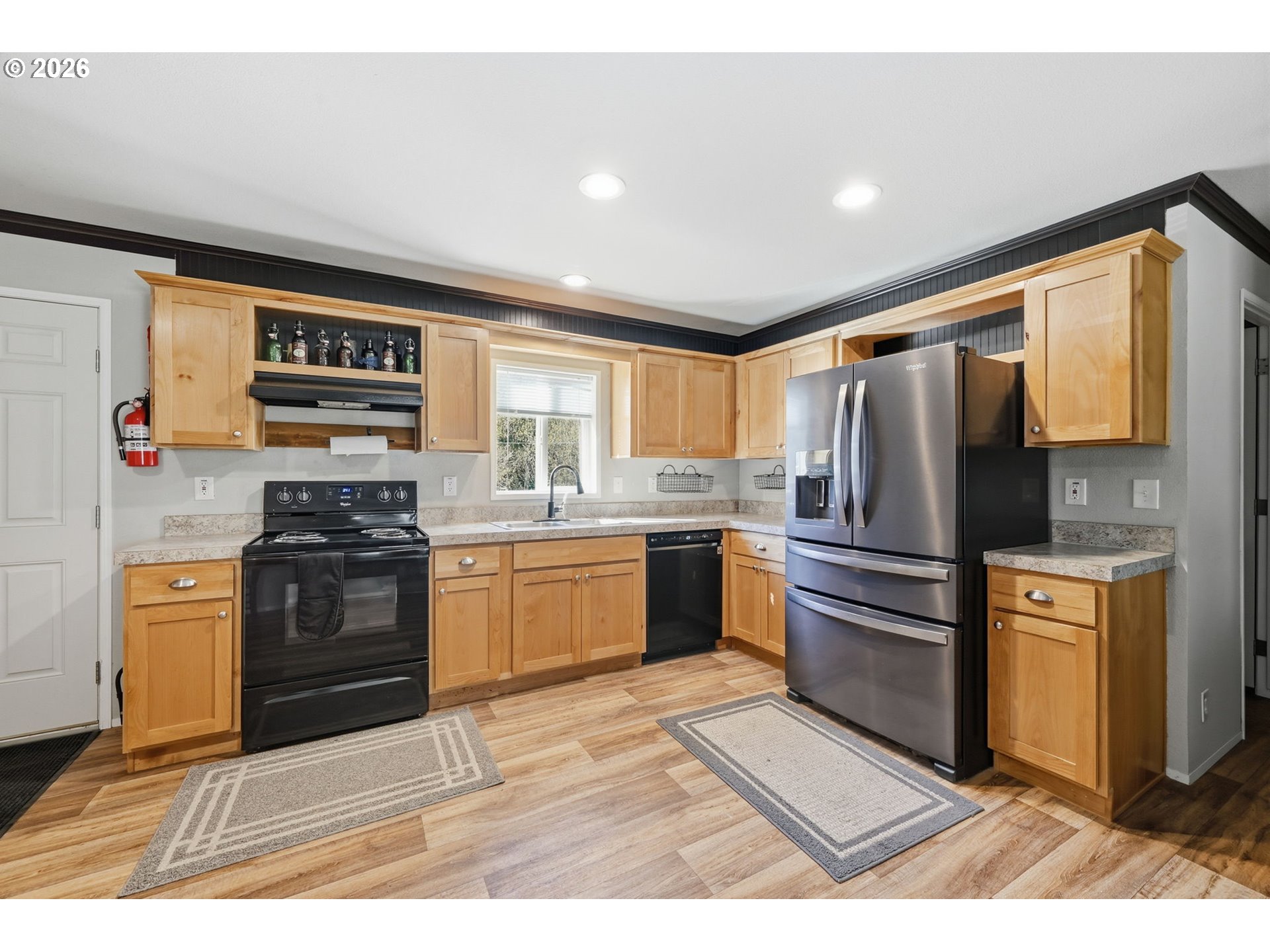 76113 Fish Hatchery Road Oakridge, OR 97463 - Photo 12 of 48 Kitchen