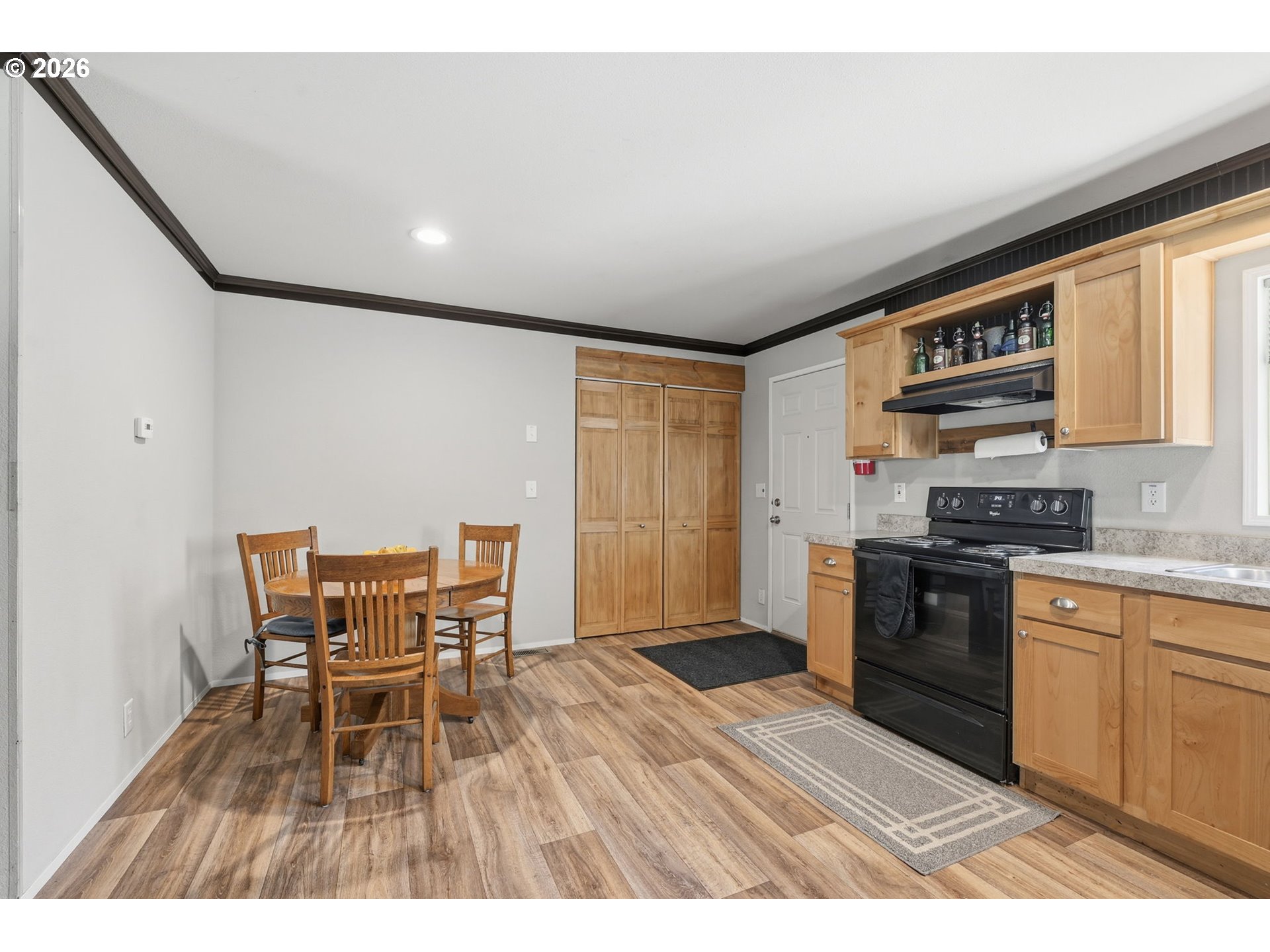 76113 Fish Hatchery Road Oakridge, OR 97463 - Photo 13 of 48 Dining Area