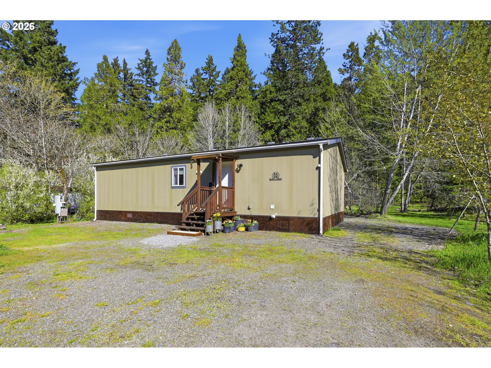 76113 Fish Hatchery Road Oakridge, OR 97463 - Photo 4 of 48