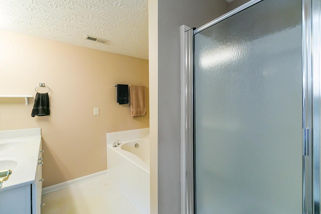 2620 Rolling Ridge Lexington, KY 40511 - Photo 17 of 38 Listing Photo