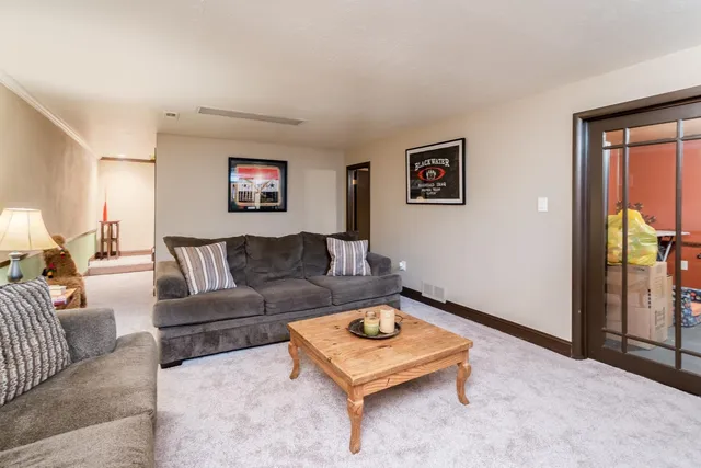 $457,000 | 7954 East Dublin Court, Wichita, KS 67206