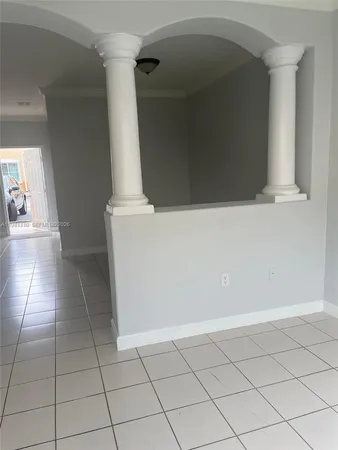 $2,750 | 7325 Northwest 174th Terrace, Unit 104, Hialeah, FL 33015