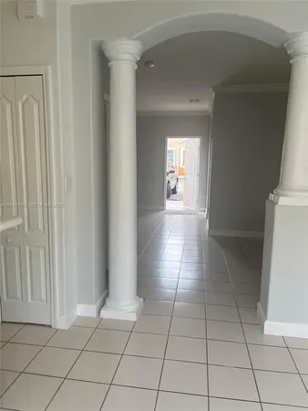 $2,750 | 7325 Northwest 174th Terrace, Unit 104, Hialeah, FL 33015